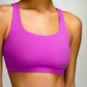 Lululemon energy bra medium support size 10